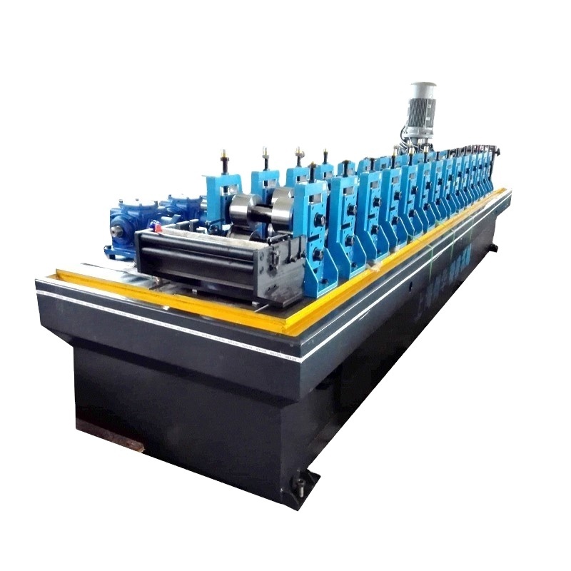 Hot Selling Automatic Factory Gypsum Board Roll Forming Machine Cu Purlin Roller Molding Machine