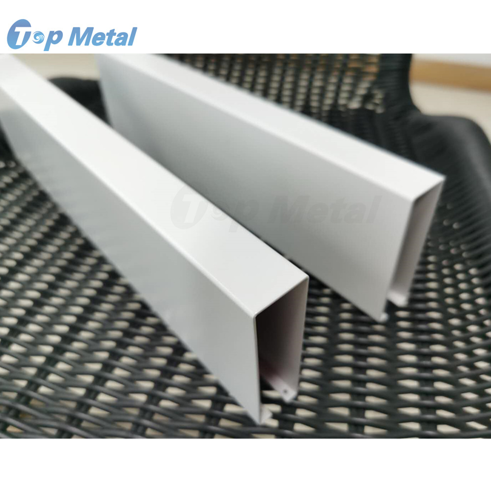 Interior Decorative False Ceiling Designs Suspended Metal Aluminum Strip Linear Baffle Aluminum Ceiling For Mall Office Building