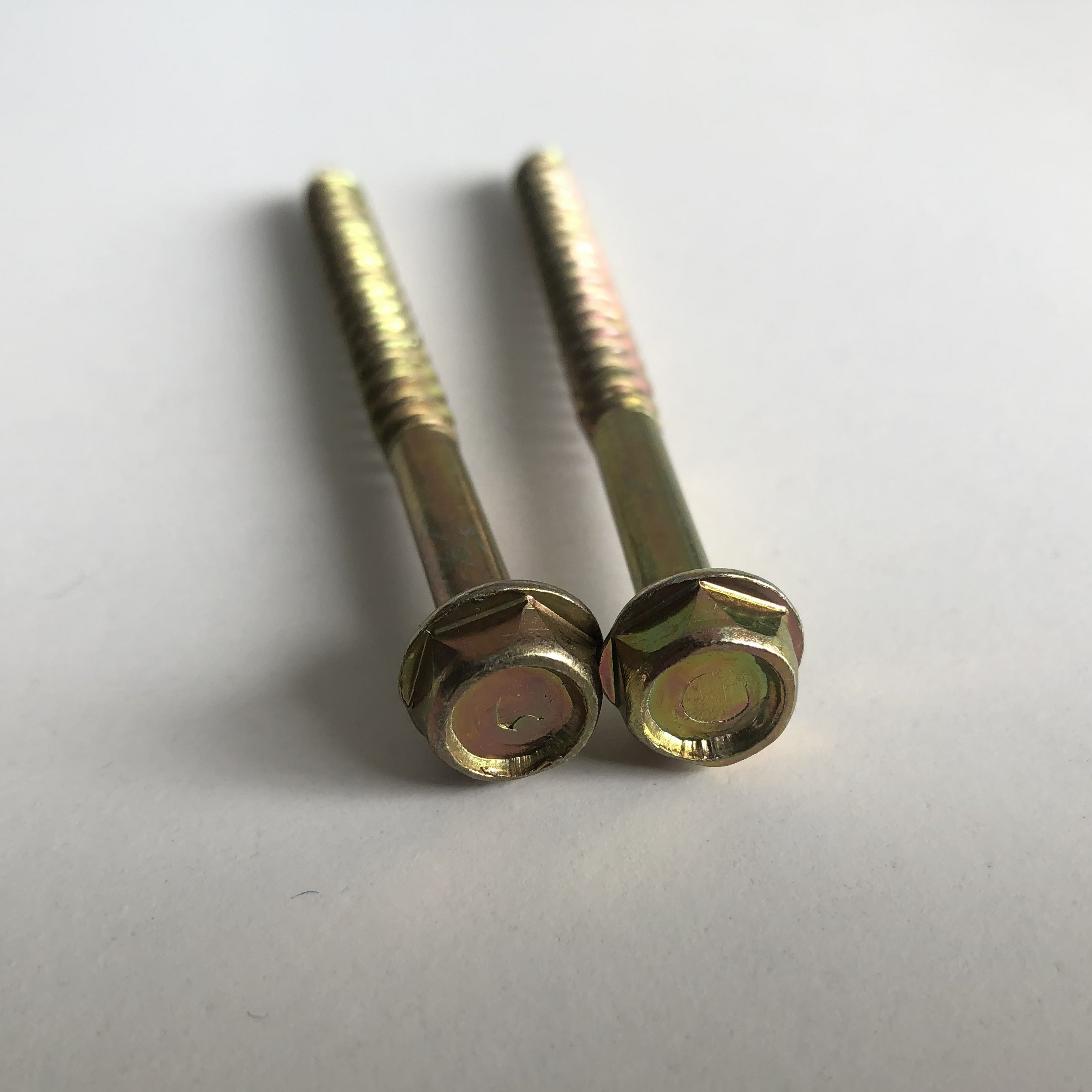 Export to Africa Market Umbrella Thread Hex Roofing Screw