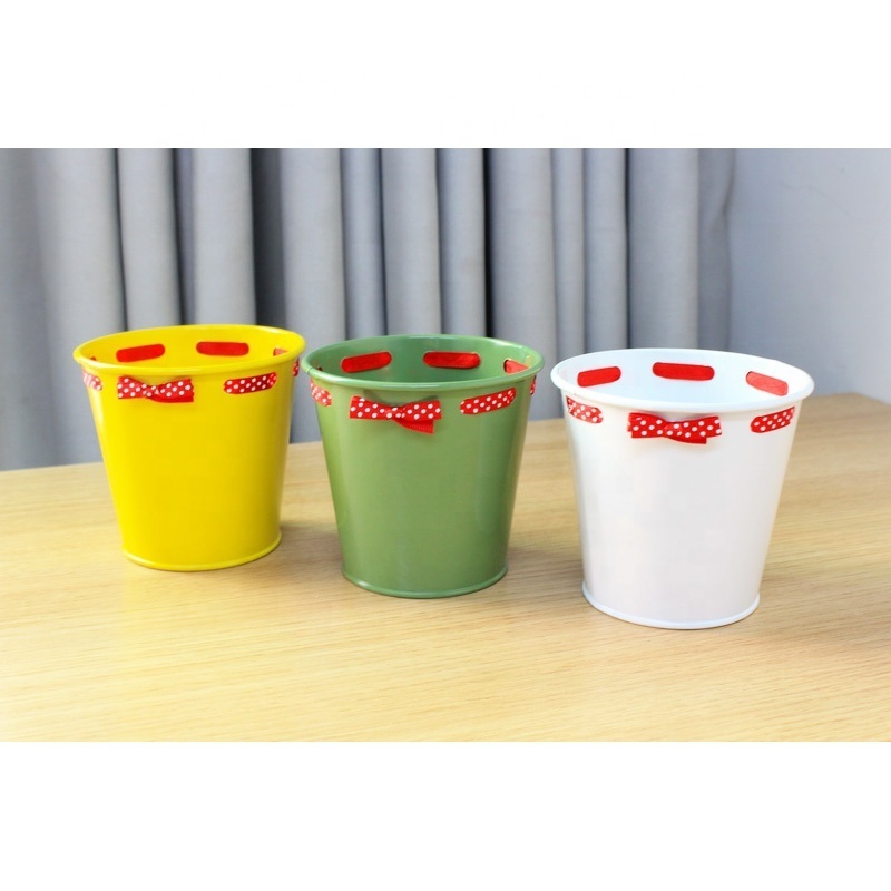 Hot Sell Easter Gift Bucket Small Colored Metal Bucket With Handle Colorful Galvanized Bucket Metal Pail