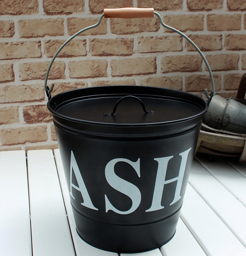 High Quality Galvanized Fireplace Ash Bin Metal Garden Charcoal Pail With Handle Fire Pit Tools