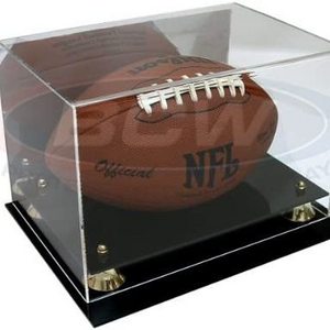 Yageli UV Resistant Clear Acrylic Full Size Football Sports Collections Display Case  with Mirror back