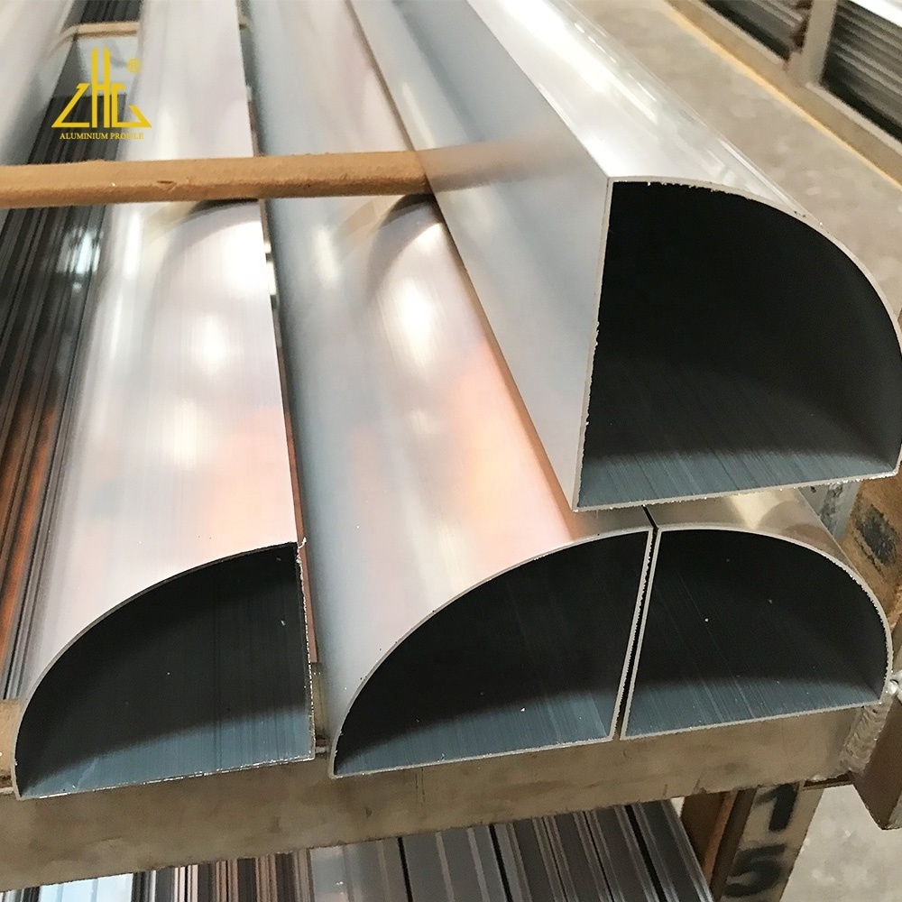 Aluminium profile corner, aluminium profile corner joint, aluminium corner profile