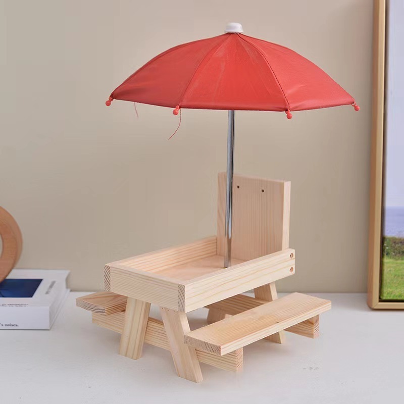 Bird Feeder Squirrel Proof Wooden House Table Stand Outdoor with Umbrella