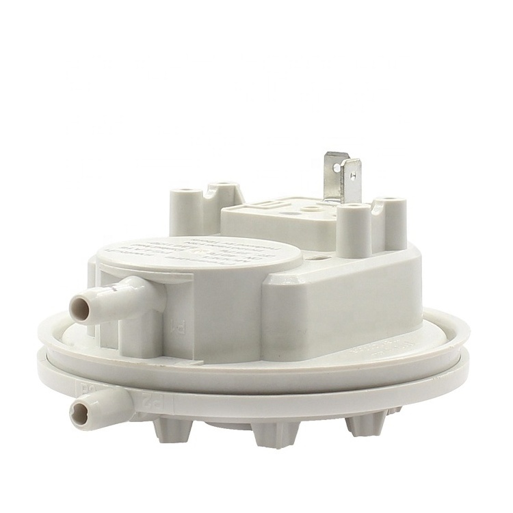 Gas pressure switch for wall-hung boilers