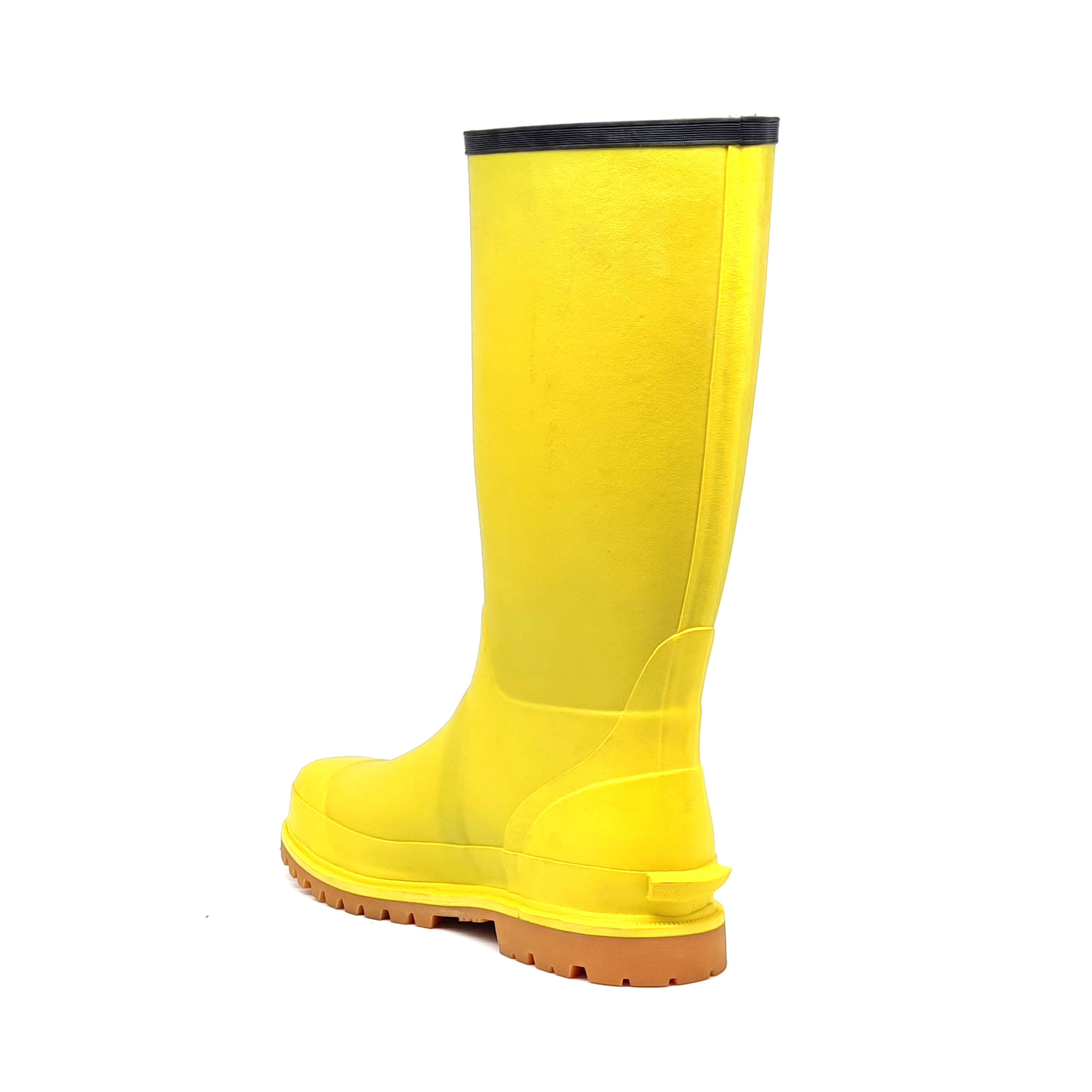 Wholesale industrial waterproof anti-smash insulate for men safety work  boots anti 30KV electrical voltage shock