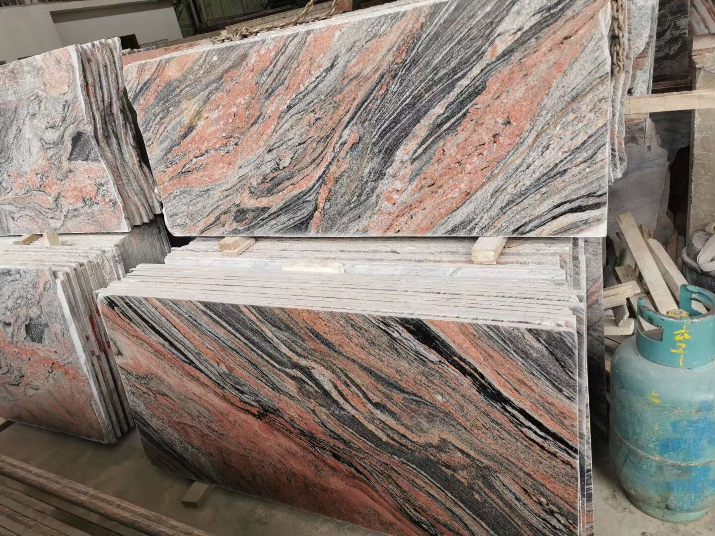 Low Price Red Granite balusters granite stone stairs granite slab prices