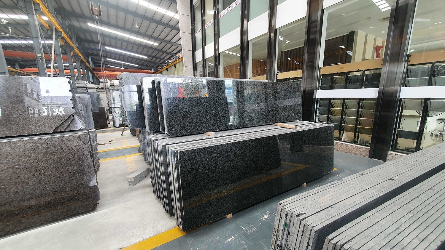 Hot Sale Natural Stone Granite Slab Kitchen Countertop Vanity Top Big Slab Marbles and Granites