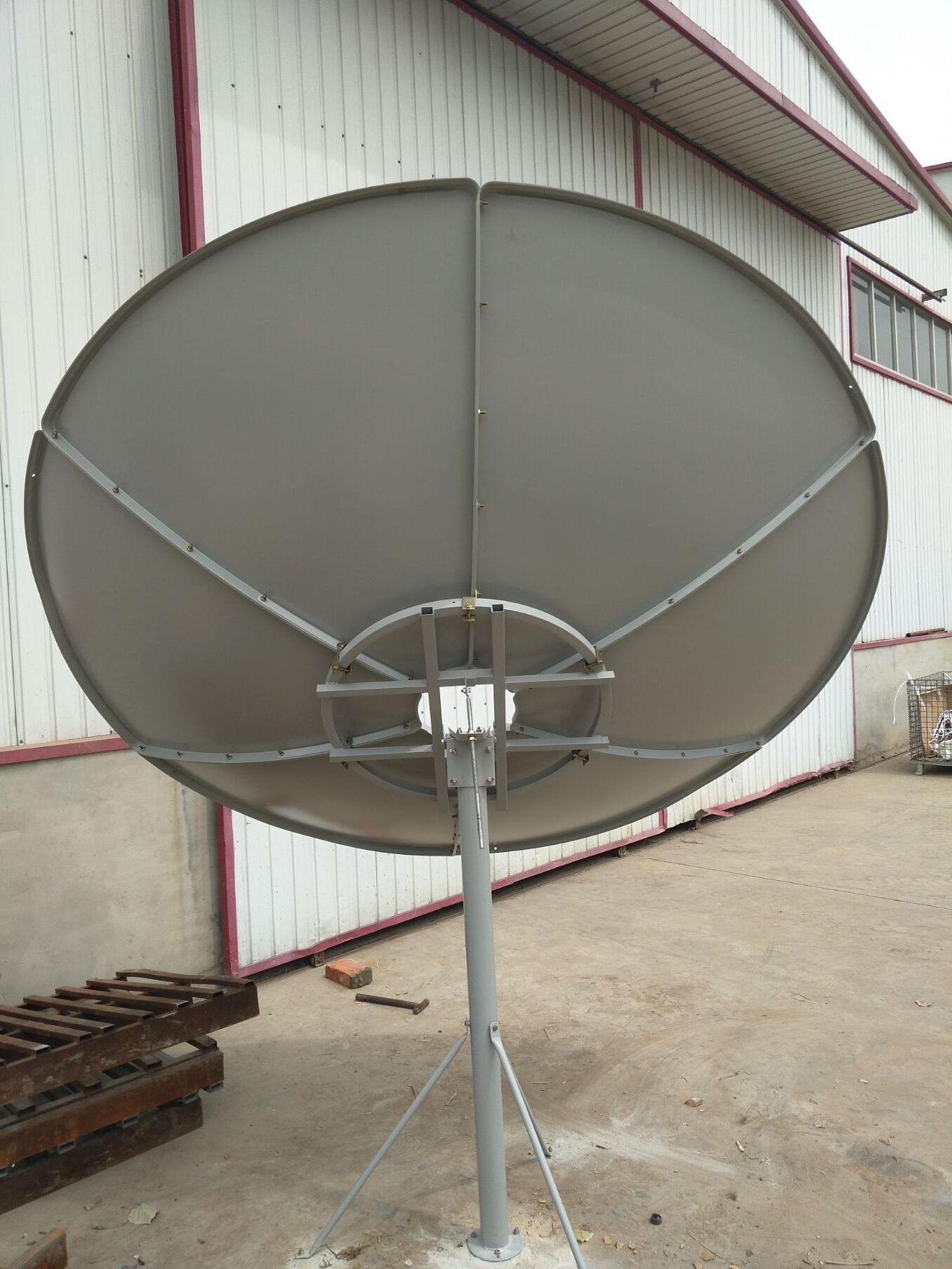 Prime Focus 180cm C band  dish antenna  outdoor 1.8m 6feet satellite dish with lnb ground antenna