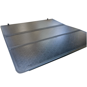 For the 2021 DMAX three-fold aluminum alloy cargo box cover canopy is installed