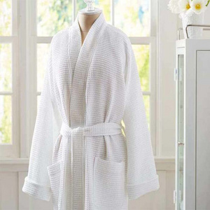 Professional Oem/Odm Customized Designs Logo Pure Cotton Unisex 5 Star Luxury Hilton Hotel Bathrobes