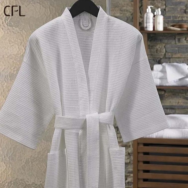 Professional Oem/Odm Customized Designs Logo Pure Cotton Unisex 5 Star Luxury Hilton Hotel Bathrobes