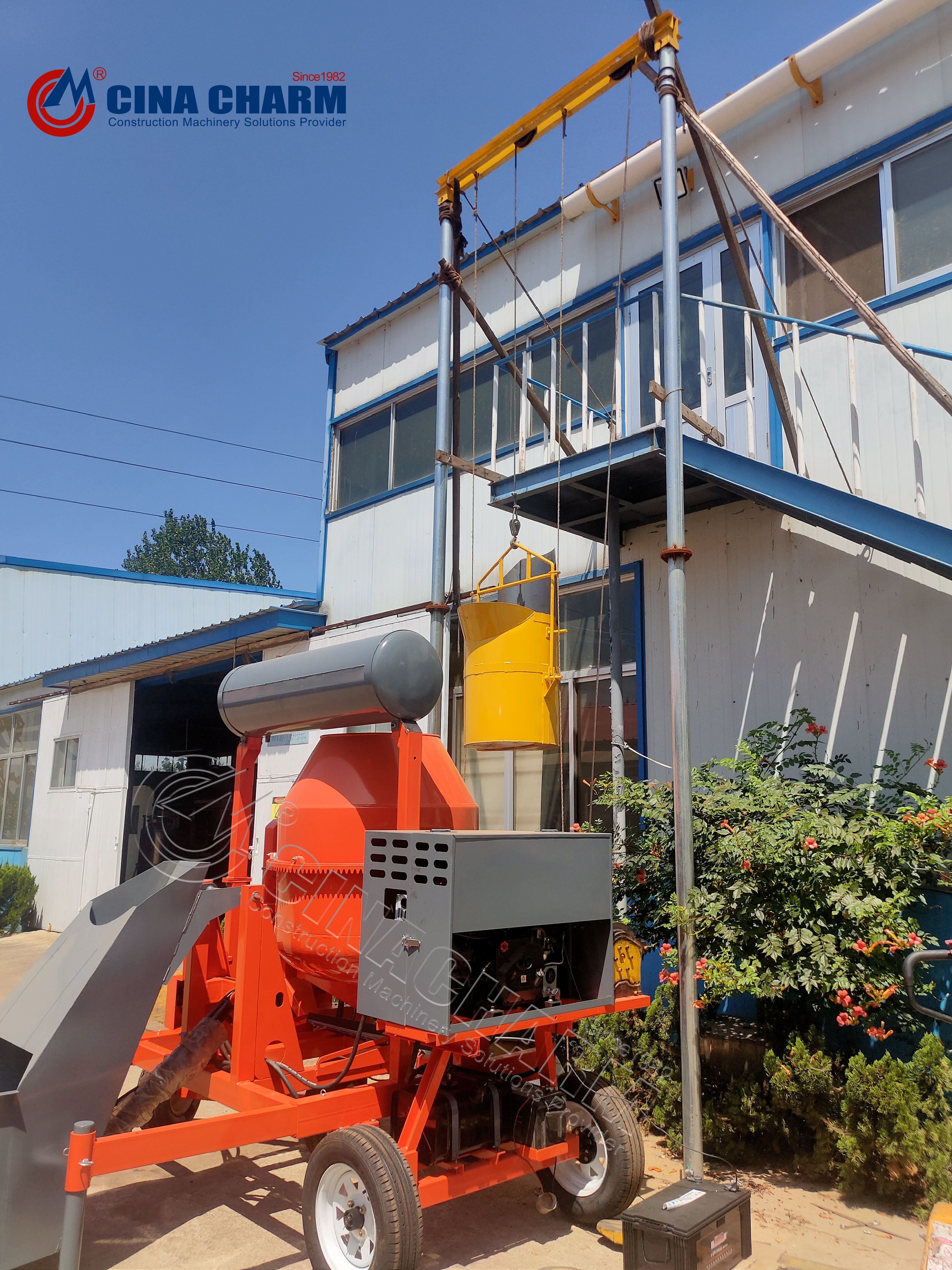 Hot selling Self-loading concrete mixer with lift 800L concrete mixers home use