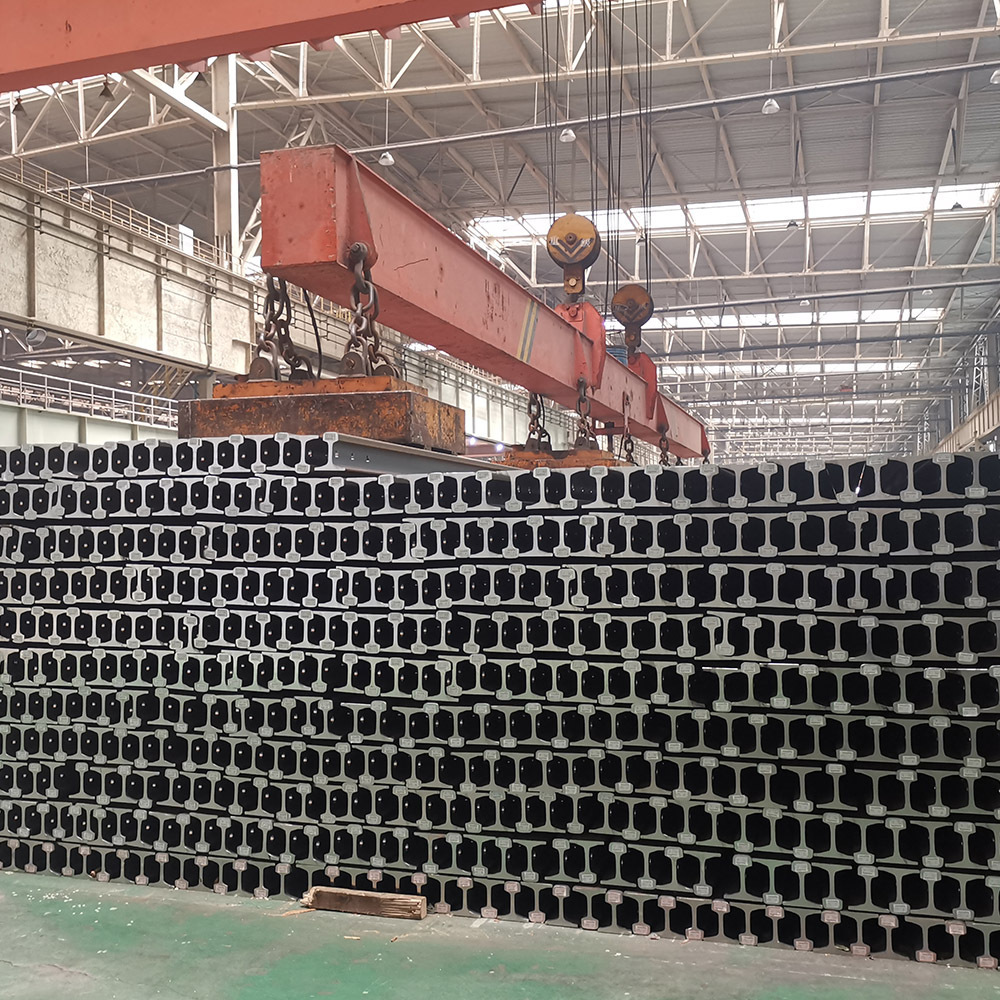 Good Quality GB standard Galvanized Steel Beam Steel H Beam For Sale