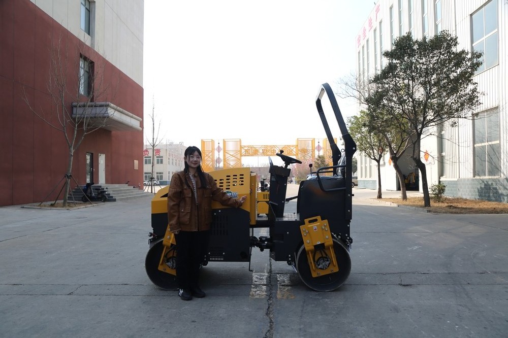 Compaction Machinery 6 Ton Hydraulic Ground Compact Construction Machine Vibratory Road Roller