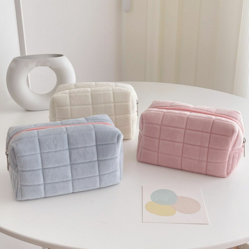 Wholesale Plush Large Capacity Storage Pencil Case Travel Cosmetic Bag Custom Logo Portable Toiletry Makeup Bag With Zipper