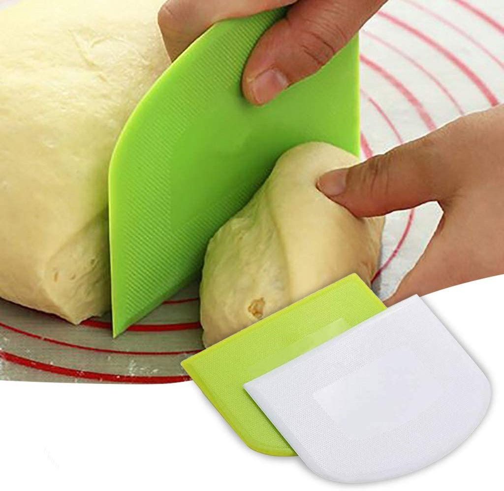 Food-safe Plastic Dough Scraper Bowl Scraper  Dough Cutter Multipurpose Food Scrappers for Bread Dough Cake