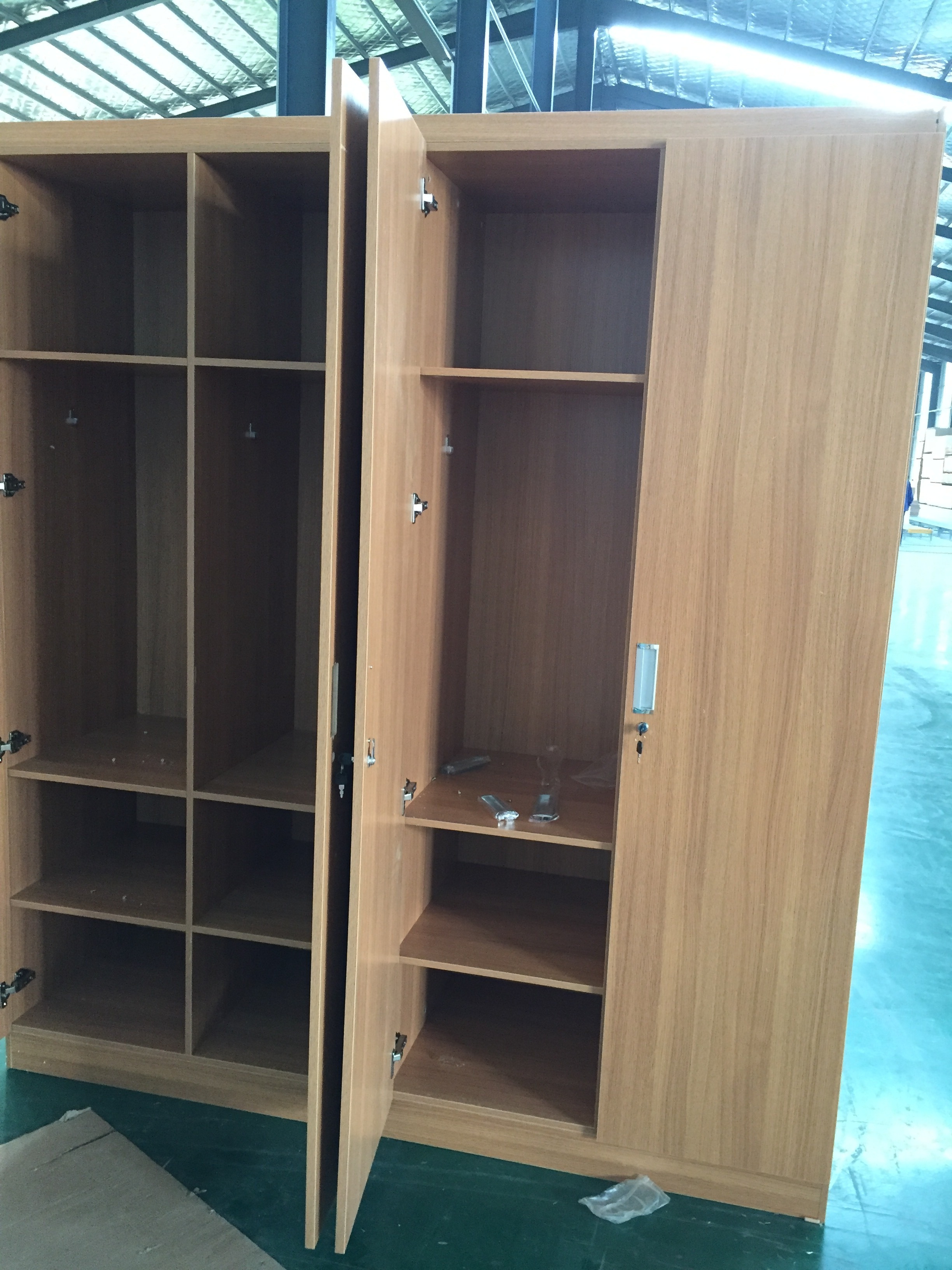 new style 2 door 4 doors wooden  wardrobe