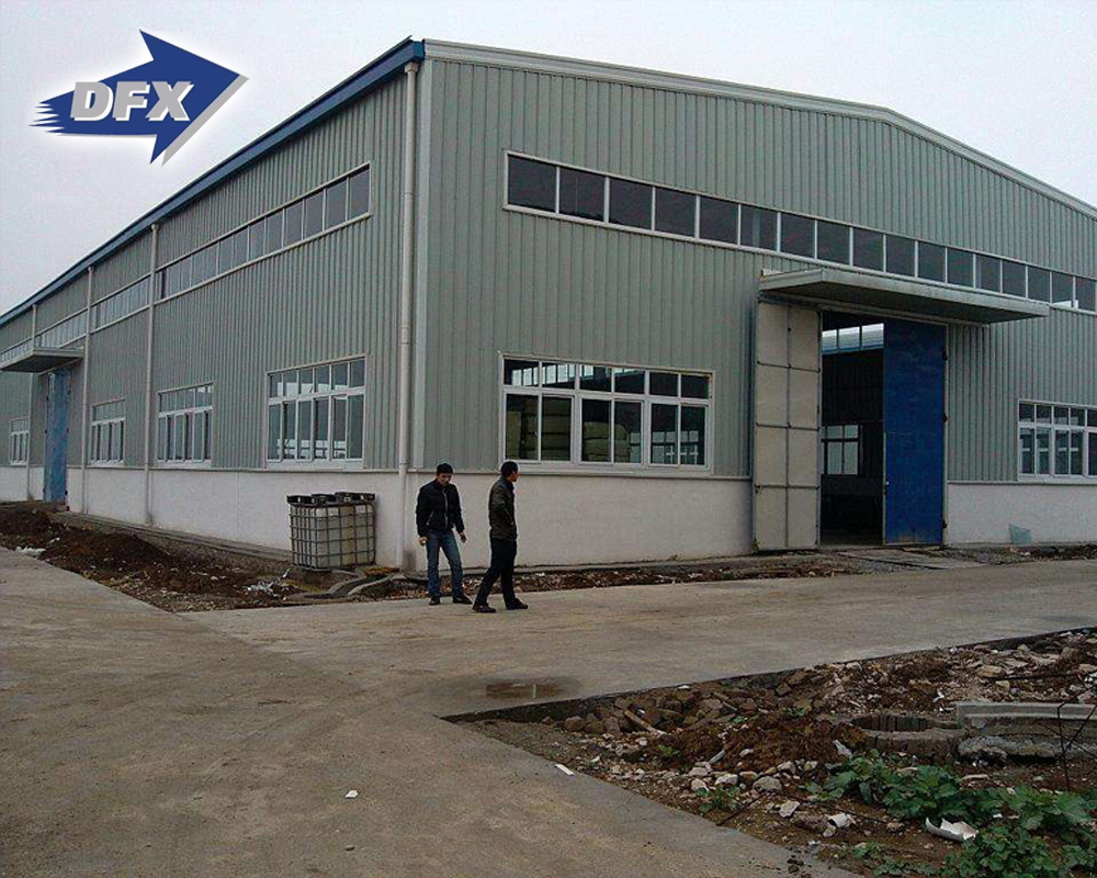 Prefabricated Hot Dip Galvanized  Steel Channel Punched Single Slotted Channel Light Gauge Iron Building Steel Structure