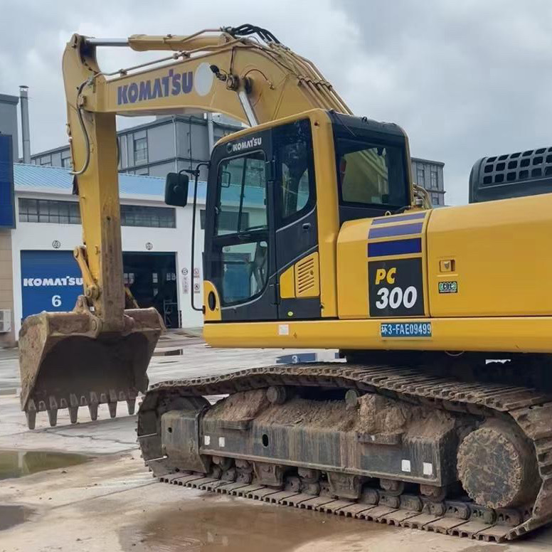 Used komatsu excavator pc 220 200 excavator komatsu pc PC240 PC300 from japan for sale price new komatsu pc220 excavator