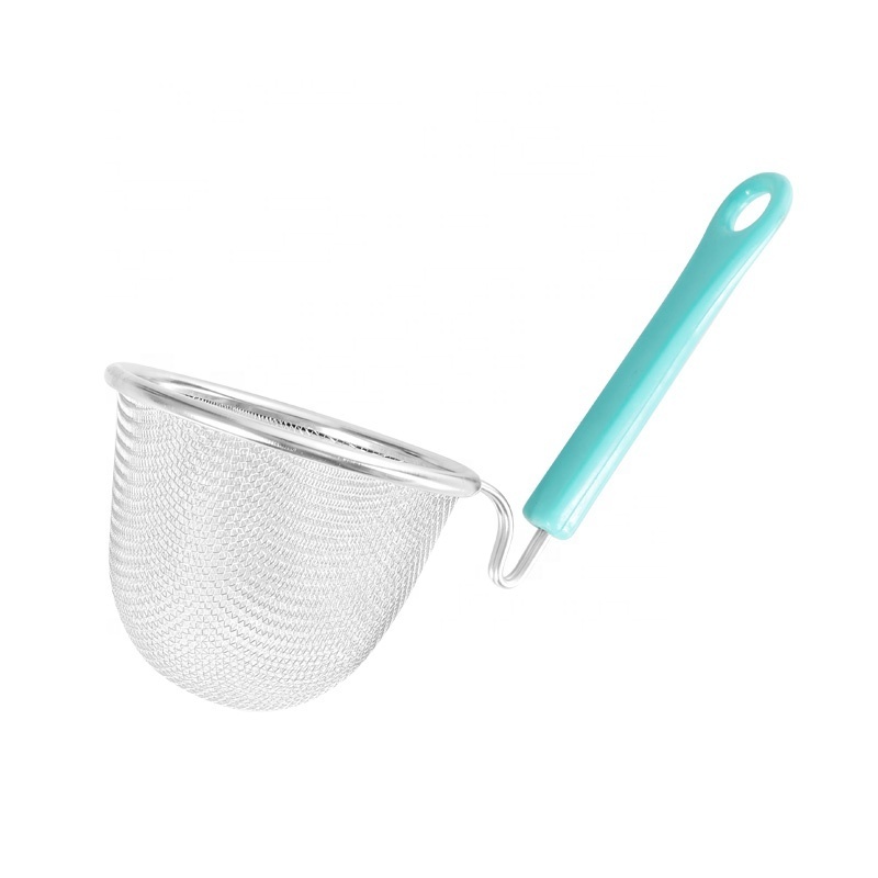 fine wire stainless steel cooking mesh sieve strainer filter basket spoon ladle with plastic handle for cooking pasta noodle