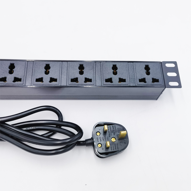 1U 19 inch 8 outlet Universal 16A  power distribution unit rack cabinet