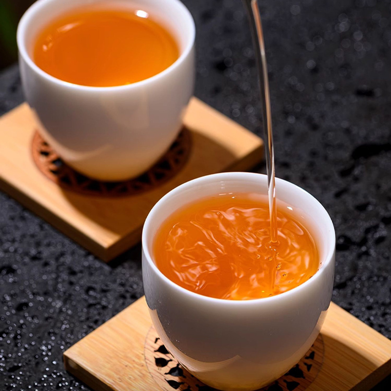 Chinese afternoon black tea 2024 Yunnan wild ancient trees  flowers and fruits fragrant Yunnan black tea powder