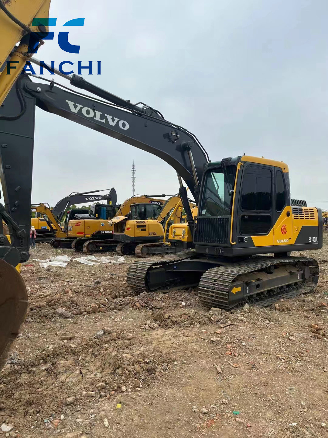 VOLVO EC140DL High Quality Crawler Excavator LOW PRICE 97% NEW digital excavator in good condition HOT SELLING!