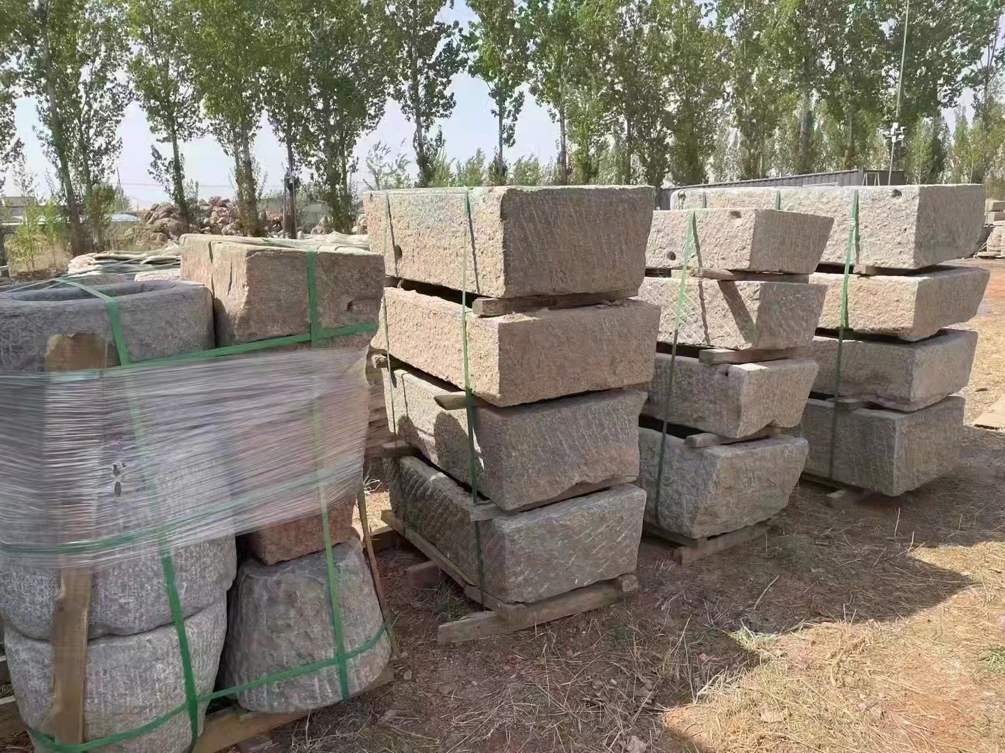 China Used Natural Old Granite Stone Water troughs For Sale