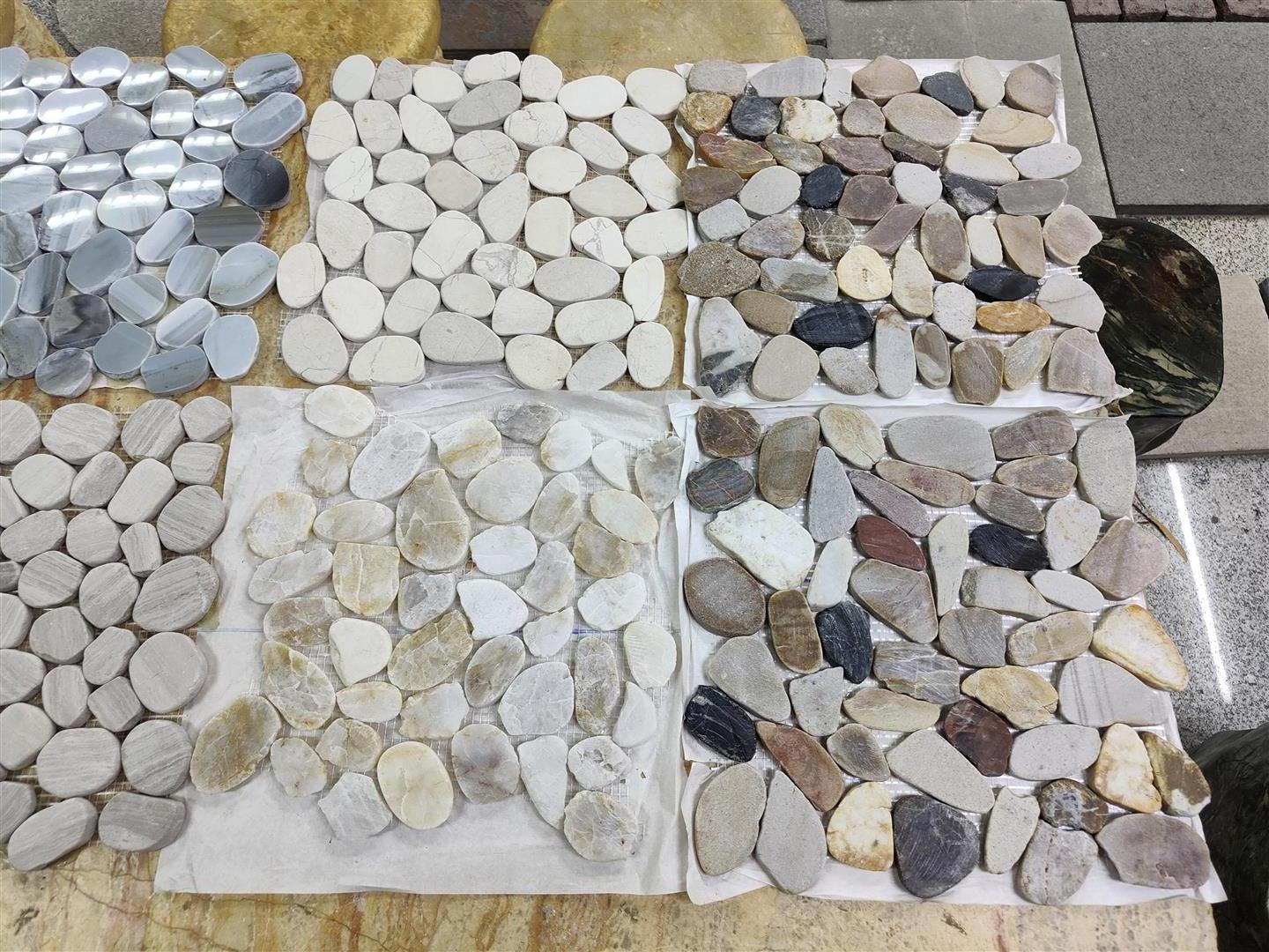 Marble River Rocks Irregular Meshed Pebble Stone Mosaic Tile For Interior Wall And Floor Decoration