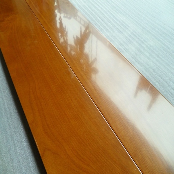 Canadian natural wood grain maple solid wood flooring