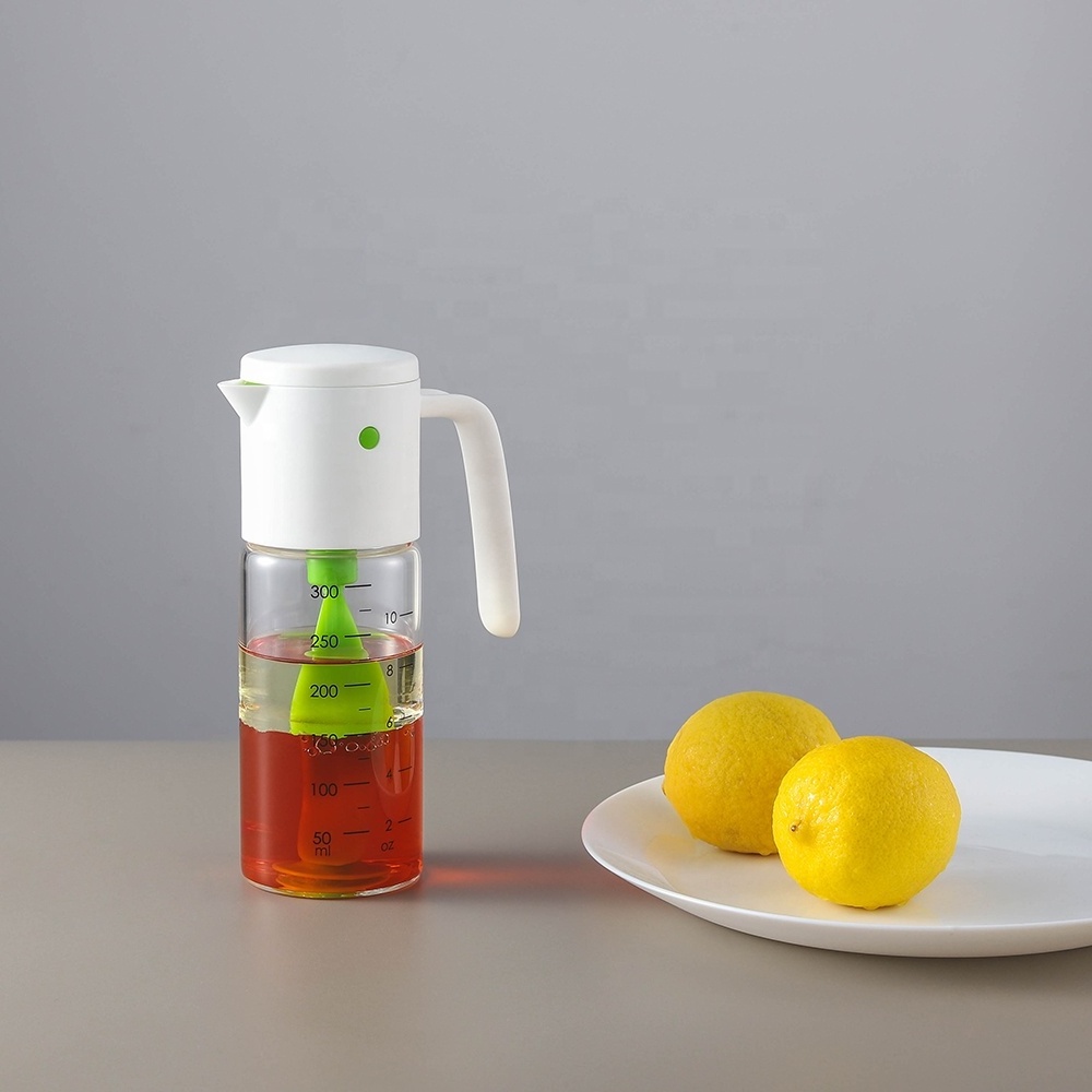 New IF  design Plastic Top Press-Mixer Hand salad dressing shaker  mixer bottle