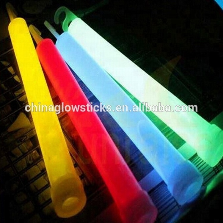 Free samples cheap 6 inch glow stick for christmas light up sticks emergency glow sticks bright