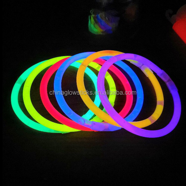 bracelet glow sticks with connectors 8 inch light up bracelet