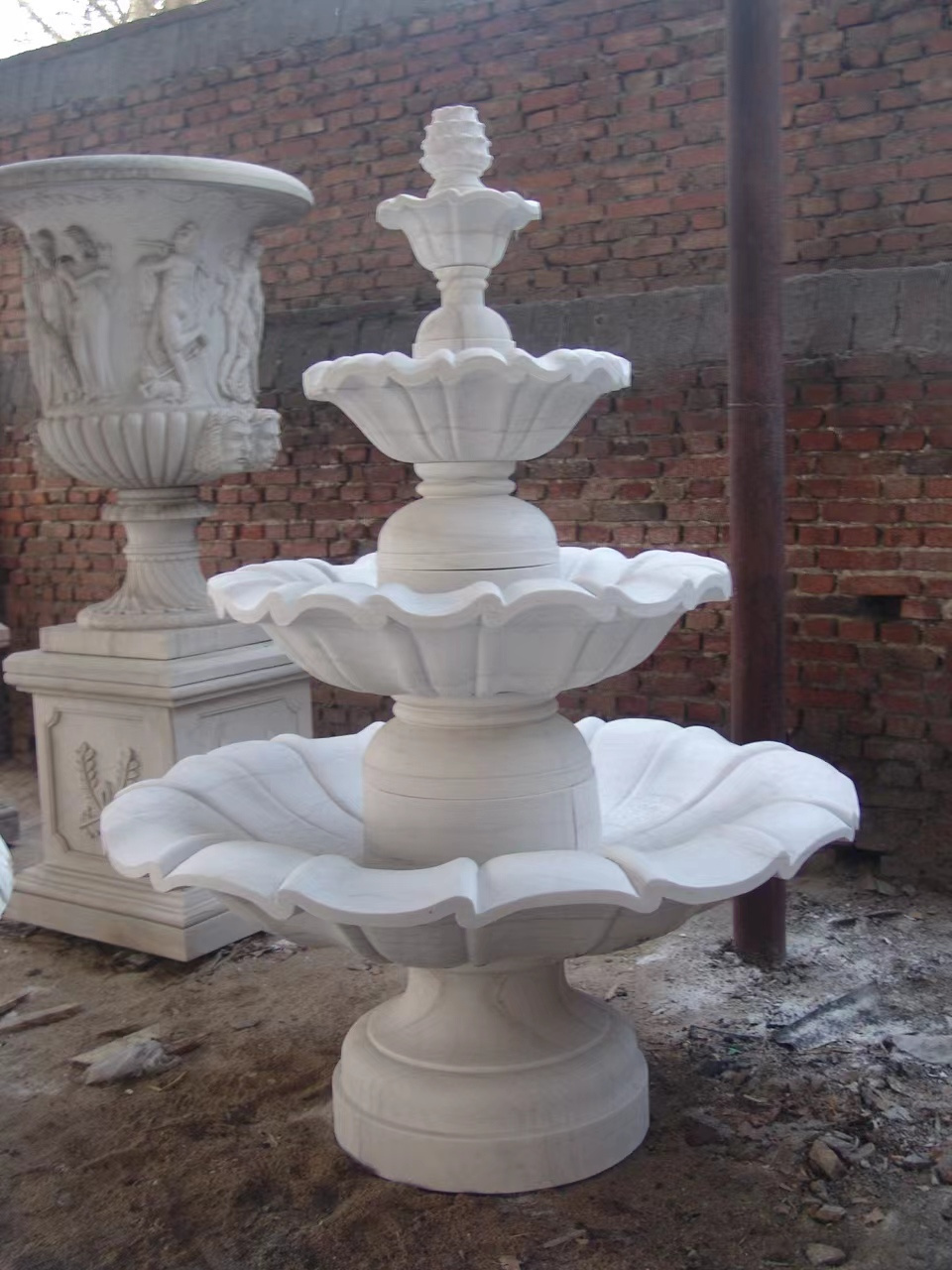 Hand Carved Outdoor Decorative Garden Carving Marble Stone Water Horse Statue Fountain