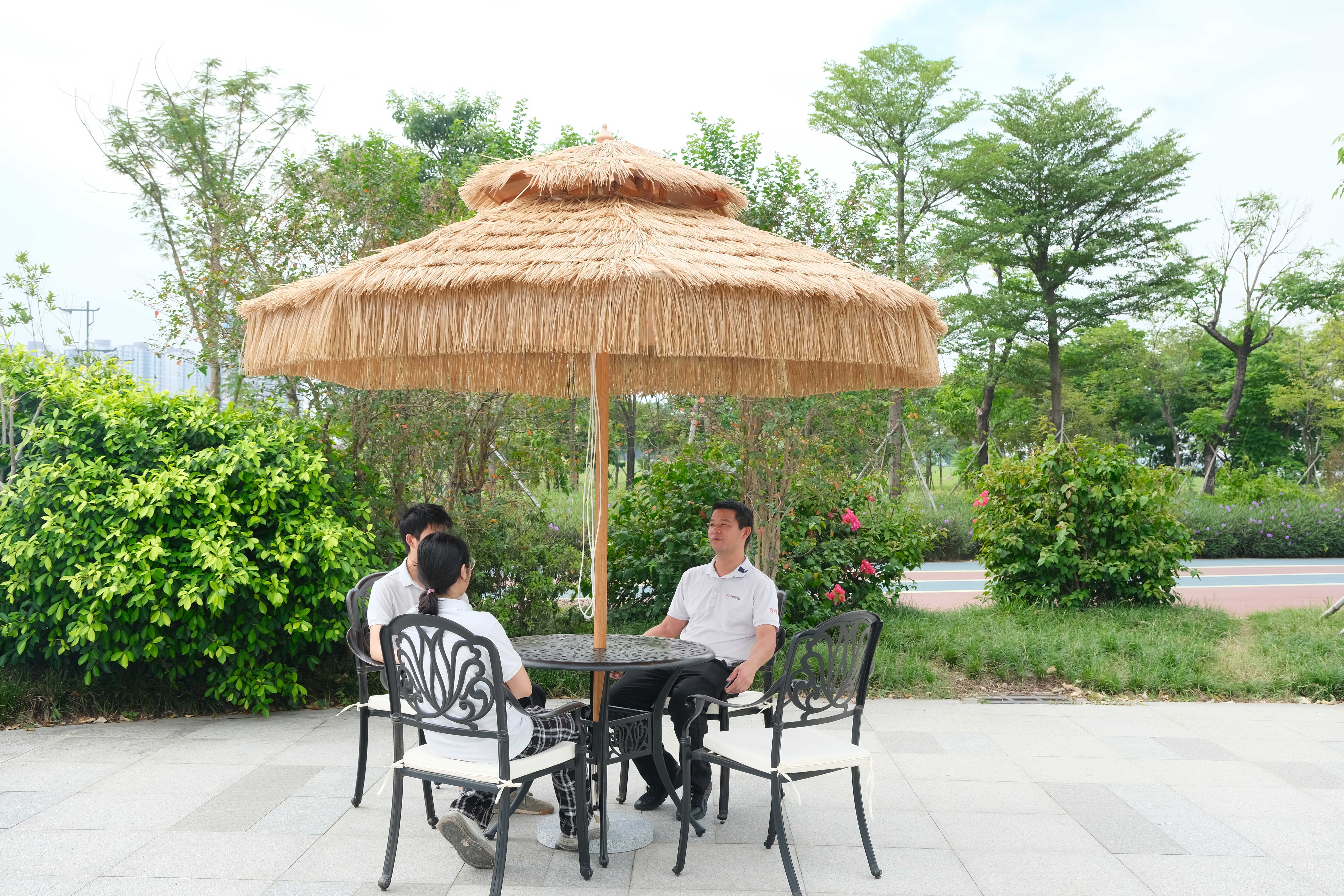 thatch beach umbrella straw grass furniture parasol grass beach seagrass synthetic tiki thatch roof patio bar umbrella 2023