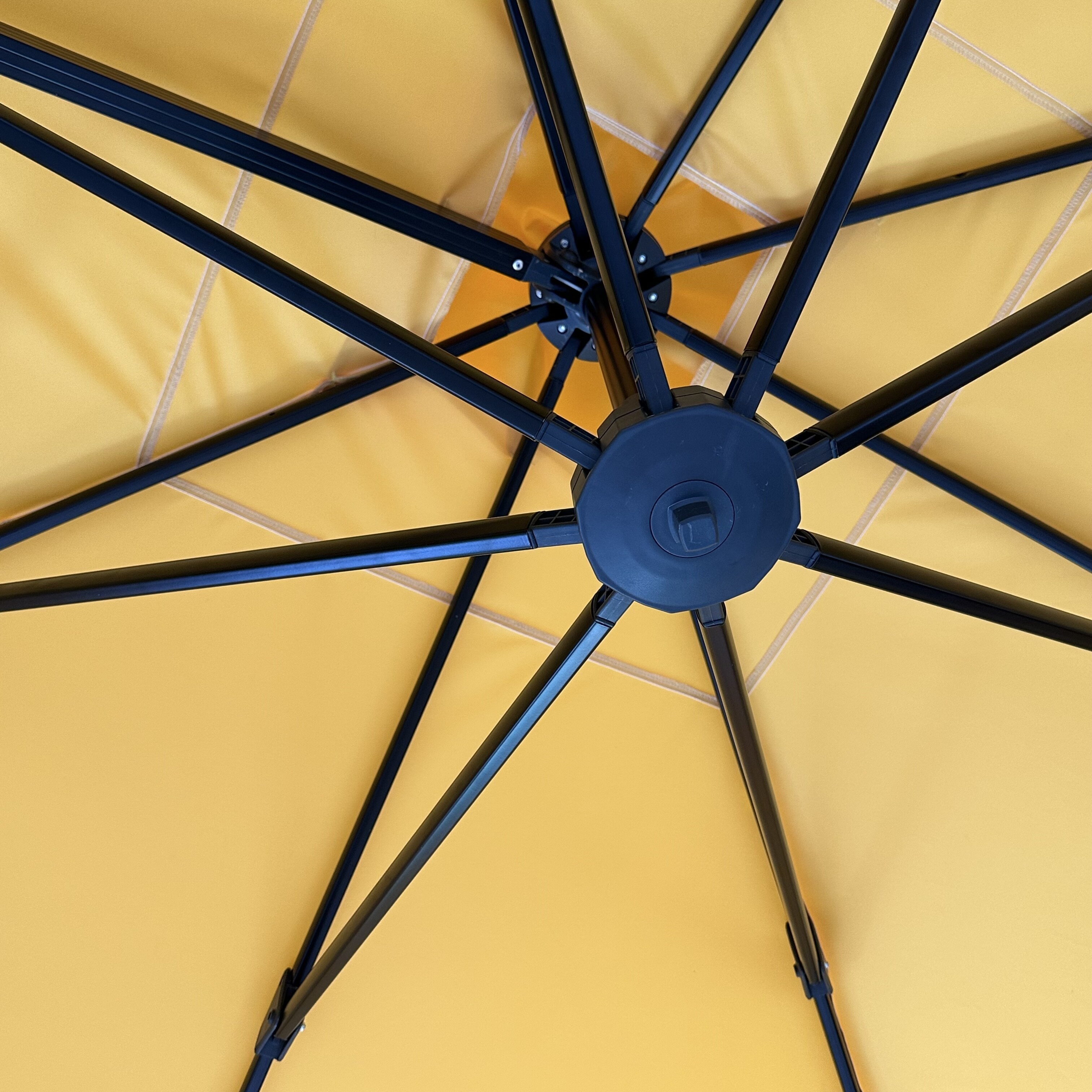 new design umbrella 2023 outdoor umbrellas big size garden waterproof parasol with solar power led light for restaurant