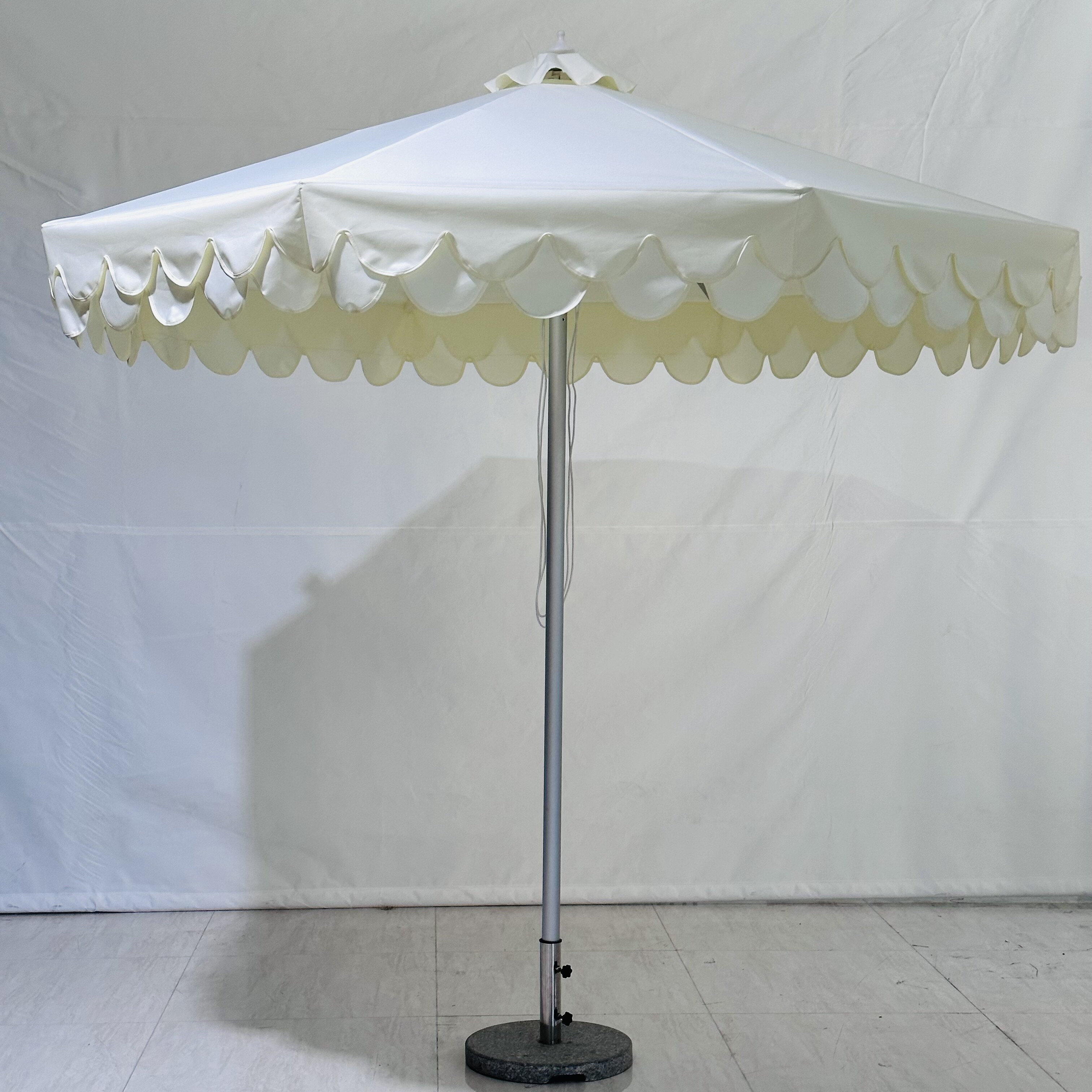 premium beach umbrella patio  stripped white uv foldable umbrella custom aluminum pole cool cabana umbrella with pre