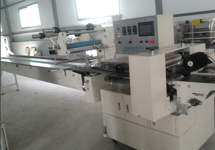 Automatic Packing Machine Candy Packaging Machine Chocolate Bar Foil Wrapping Machine