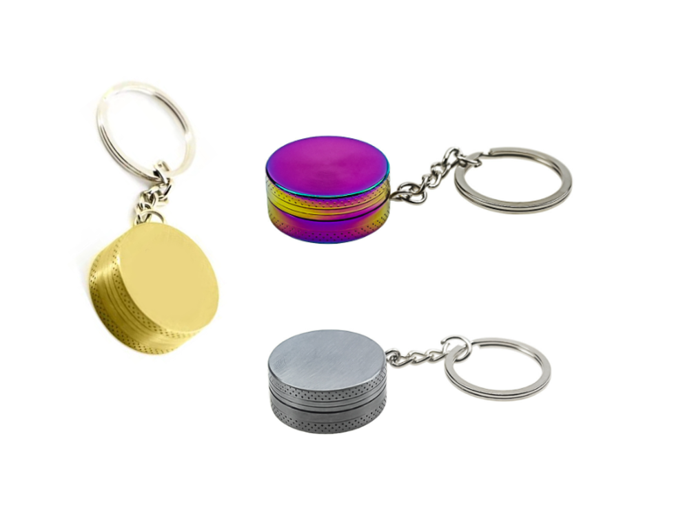 Custom logo zinc alloy  30mm 2 layers portable spice crusher mini pendant keychain herb grinder