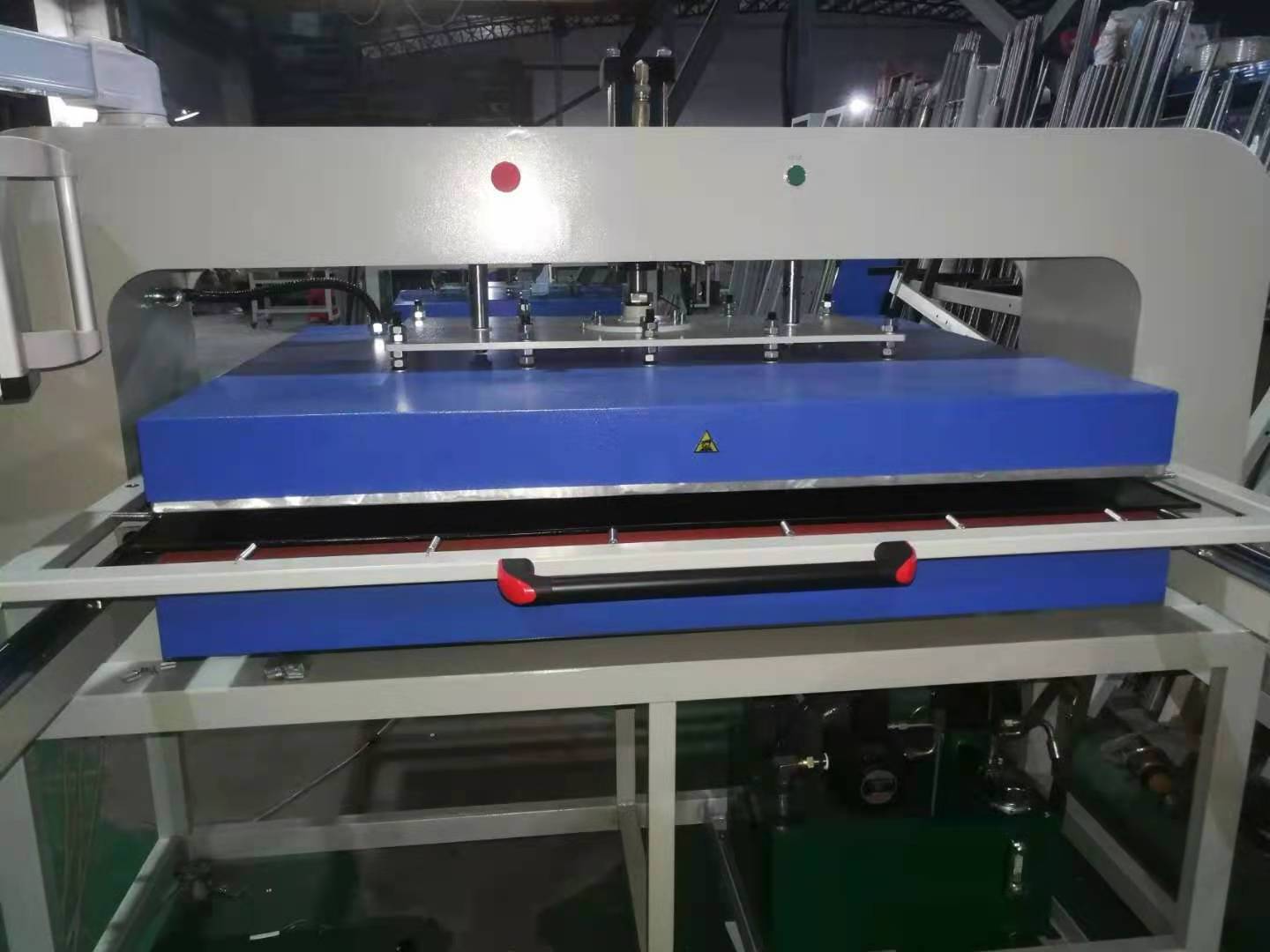 hydraulic 120*150cm  up/lower heating embossed &debossed press machine for fabric/leather/praying mat /washing room mat