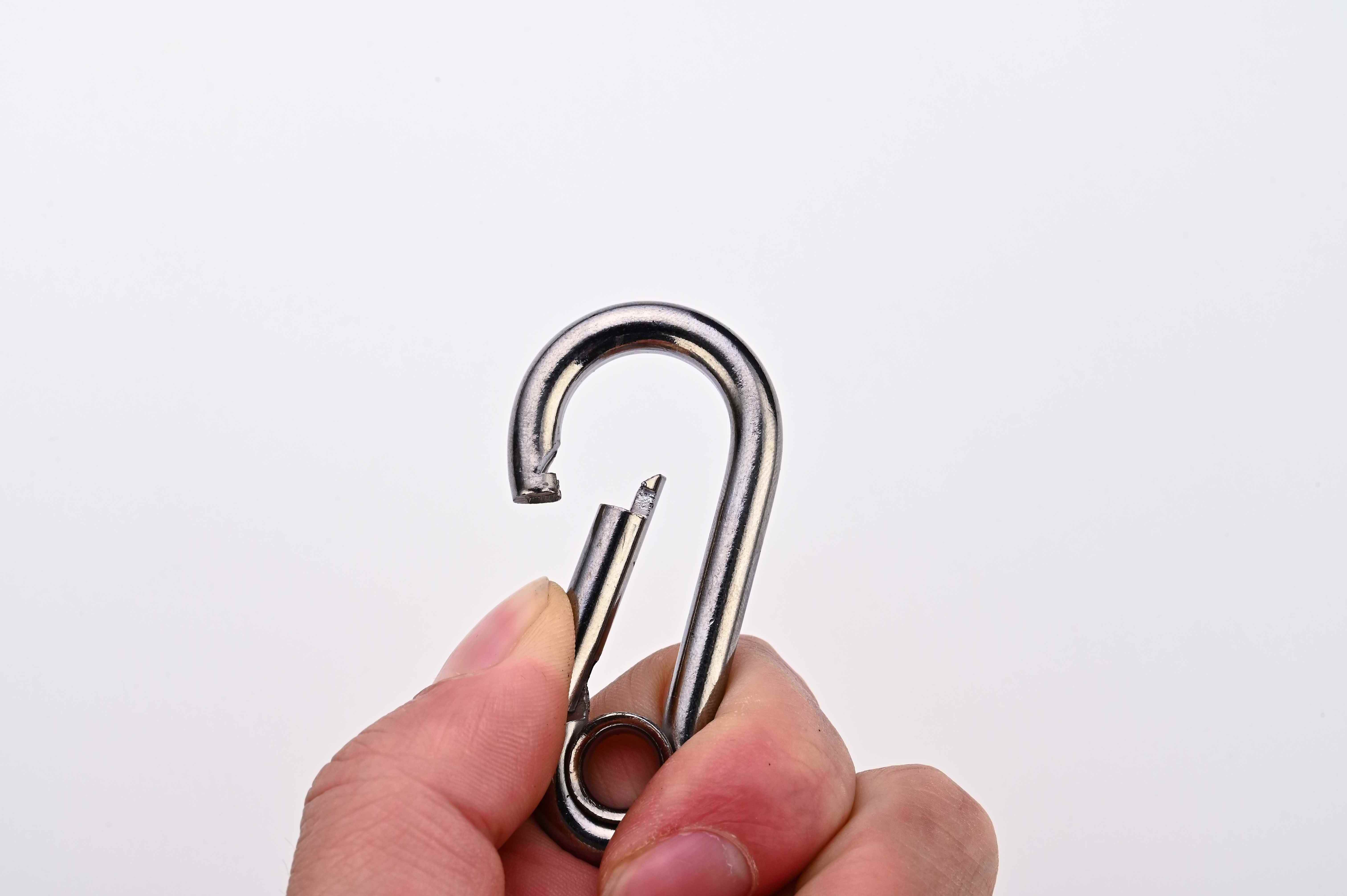 Factory direct sales  hardware buckle spring hook stainless steel mountaineering buck carabiner Gourd shaped Head band