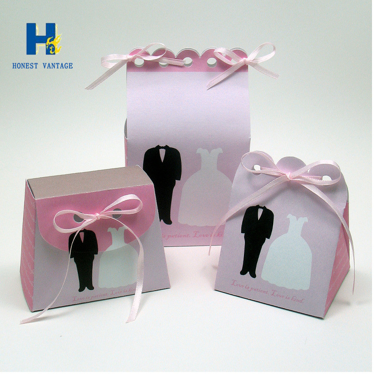 Customized Wine Glass Gift Foam Insert Chocolate Box With Paper Divider