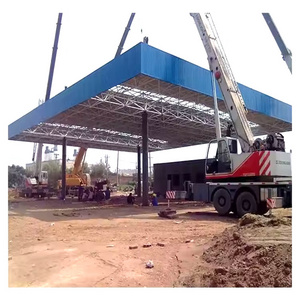 Low cost gas station canopy steel structure