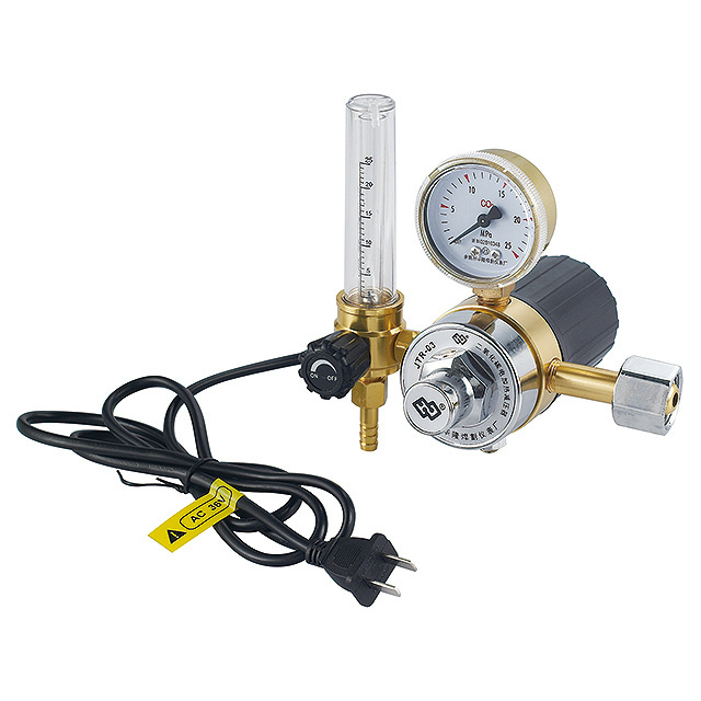 Electrical heating heater pressure CO2 regulator