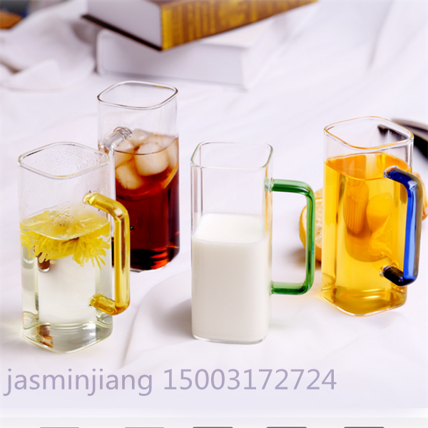 new arrival juice and milk square shape glass cup with colour handle