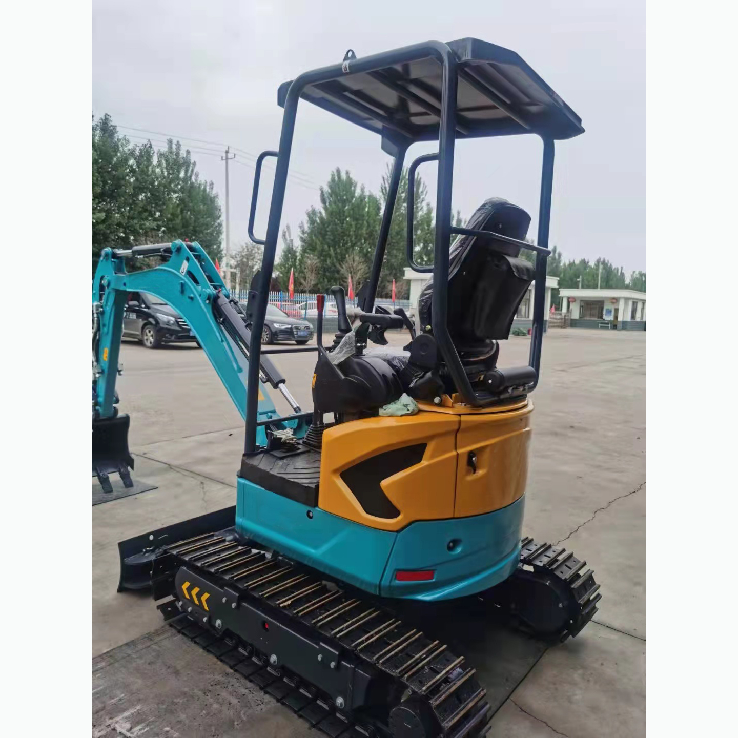 CE EPA Euro v mini  excavators 1 ton  1.8 ton excavator prices for sale mini bagger