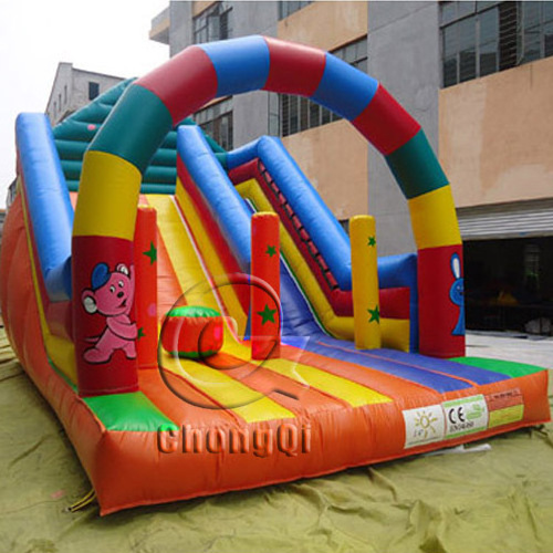 novedoso inflable de  juegos tobogan inflable para ninos