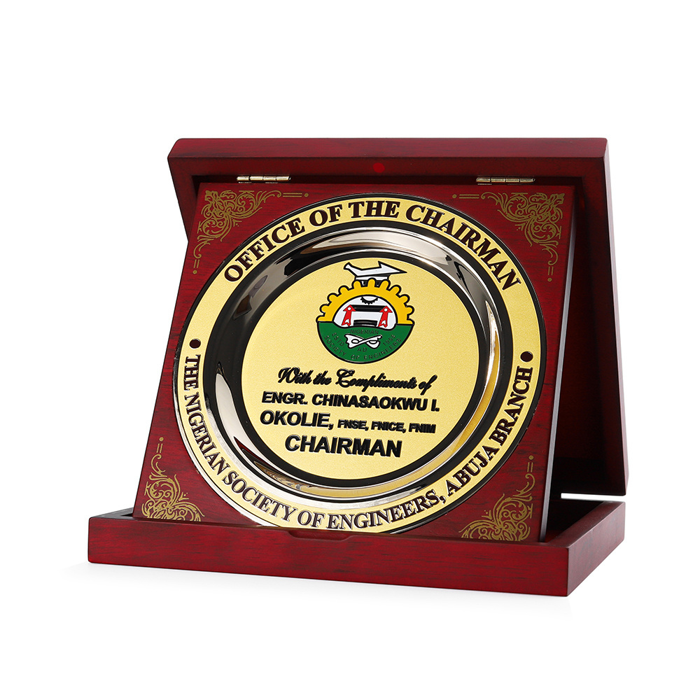 Manufacture Oem Custom Plaque Wooden Cup Stand Gold Trophy Plate Embossed Souvenir Award Medal Plaque