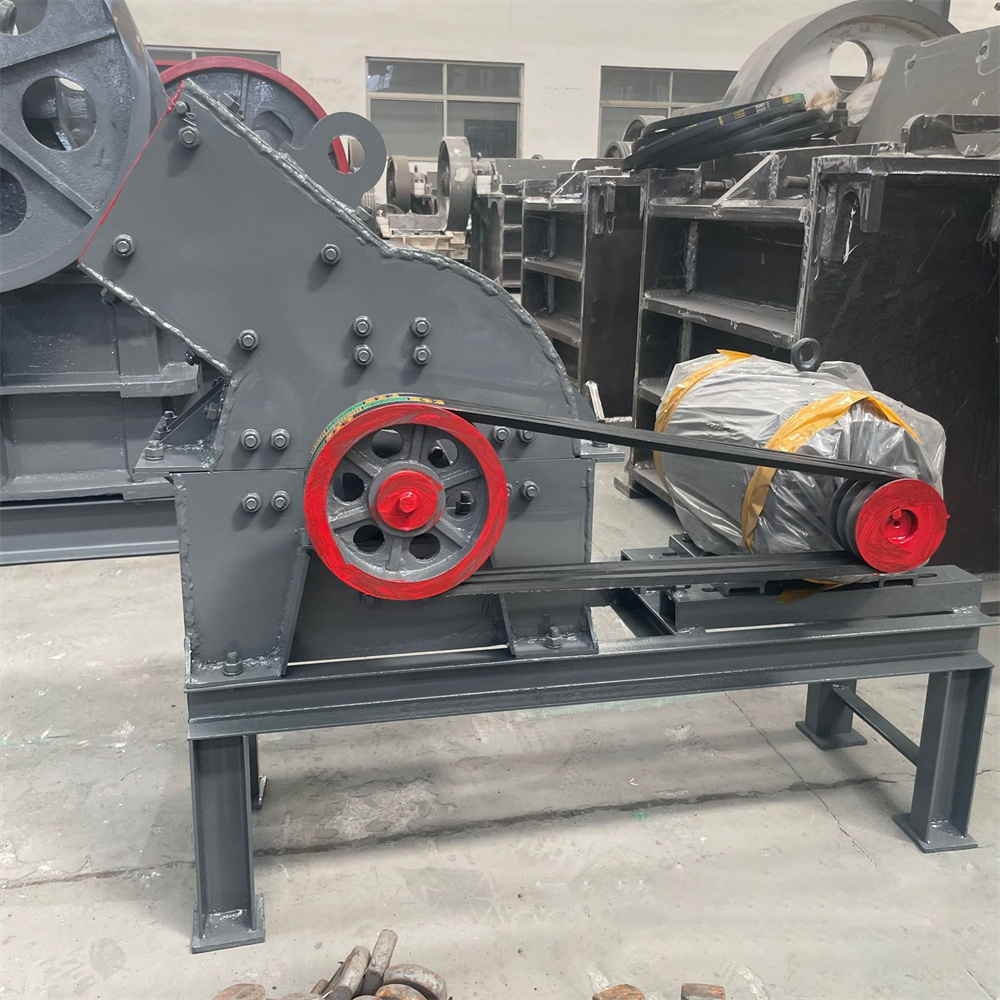 gold hammer mill, mobile hammer mill crusher for gold ore, sand making machine